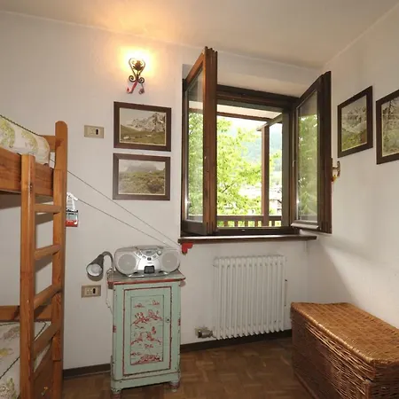 Joivy Rustic Apt For 4 With Parking Nearby Ski Lifts Apartment Courmayeur