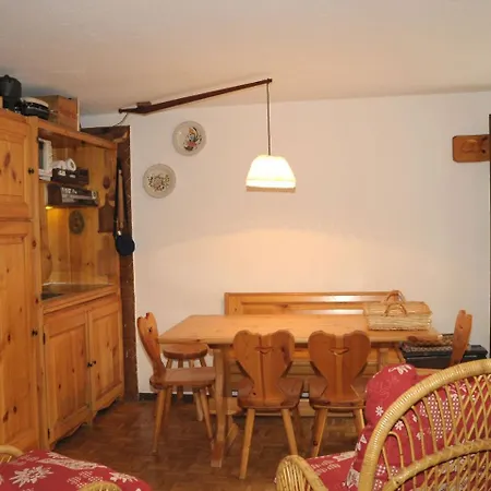 Joivy Rustic Apt For 4 With Parking Nearby Ski Lifts *