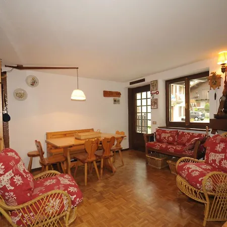 Joivy Rustic Apt For 4 With Parking Nearby Ski Lifts Курмайор